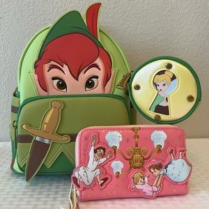 Exclusive - Peter Pan and Tinker Bell set
